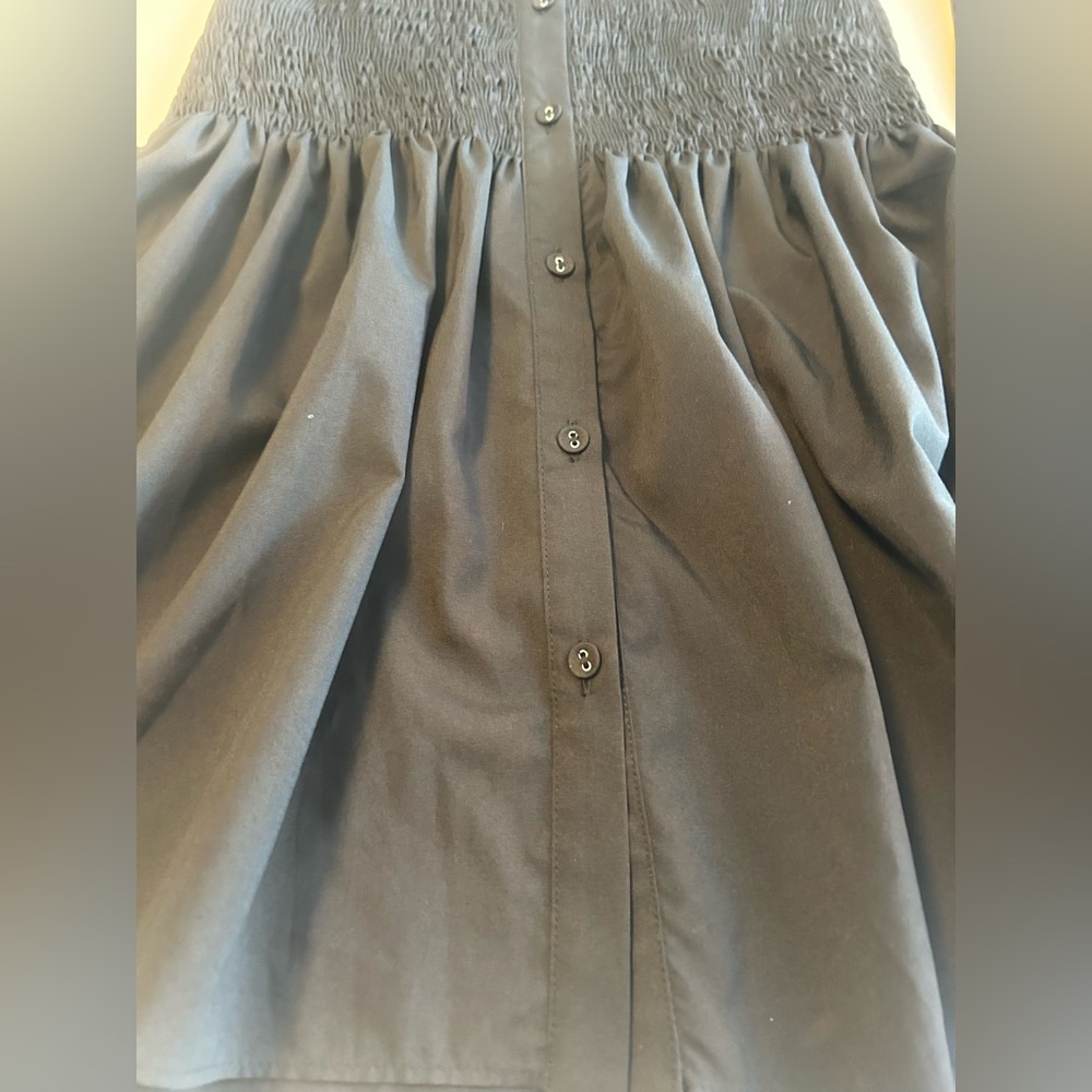 Luxe by Stylekeepers, black, off-shoulder, smocked-bodice, flowing bottom. Sz M - Picture 5 of 12